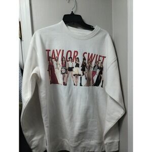 Taylor Swift Eras Graphic Crewneck Sweatshirt White XLarge Long sleeve Womens